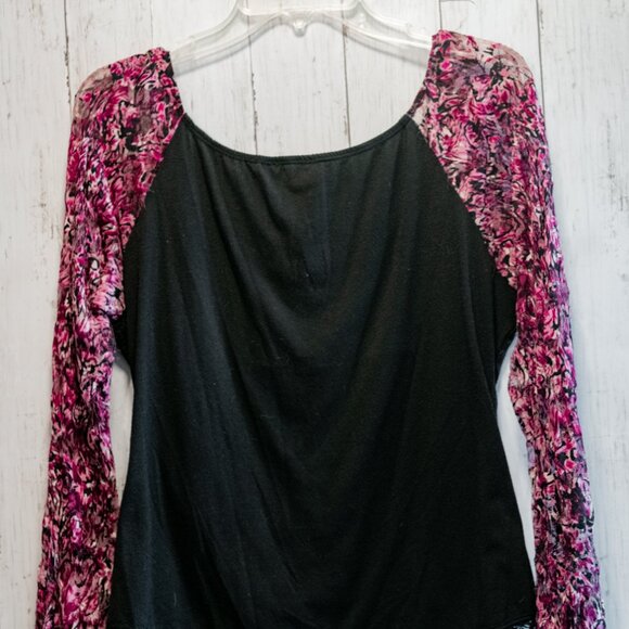 Cottage Core Boho Floral Peasant Blouse - Picture 7 of 8